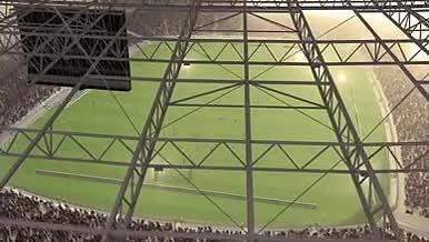 足球联赛足球场赛事体育竞技视频的预览图